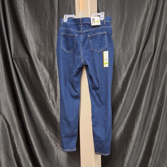 Time and Tru Blue Skinny Jeans Classic Style - Picture 12 of 16